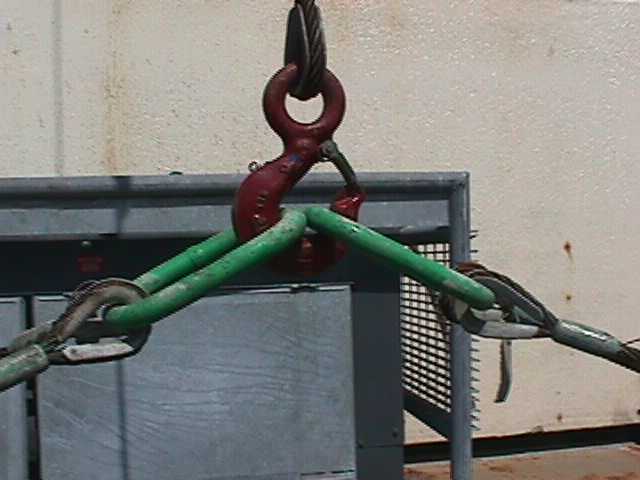 Figure 2: Similar hook point with incorrect sling angle=hazard