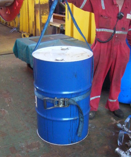 Metal drum showing intended use of barrel span set lifting strop