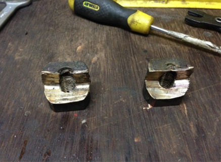Material loss on the bronze bushing